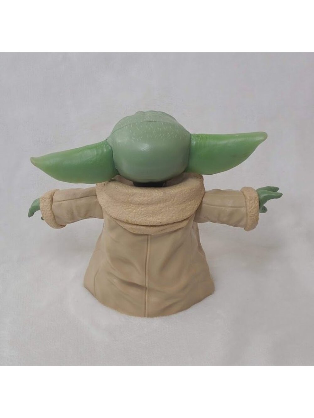 Hasbro Star Wars Grogu Baby Yoda The Child 6.5" Mandalorian Figure - Picture 4 of 8